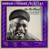 Count Basie and Orchestra: On the Road  kansi EX levy EX Käytetty LP