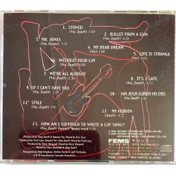 Enuff Z'nuff CD-levy Tweaked, made in Japan  kansi EX levy EX Käytetty CD