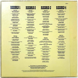 Willie Nelson, T Wynette, Merle Haggard ym. LP Forever country 4LP  kansi EX levy EX LP