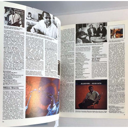 Illustrated Encyclopedia of JAZZ : Brian Case/Stan Britt - Något använd bok