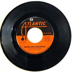 Dynamic Eight vinyylisingle Sardines and turnip greens / Street woman  kansi Ei kuvakantta levy VG käytetty vinyylisingle PS