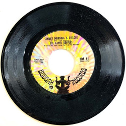 Camel Drivers vinyylisingle Sunday morning 6 O'Clock / Give it a try  kansi Ei kuvakantta levy EX- käytetty vinyylisingle PS
