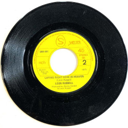 Russell Leon vinyylisingle Lady blue / Laying right here in heaven  kansi Ei kuvakantta levy VG+ käytetty vinyylisingle PS
