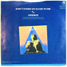 Police vinyylisingle Don't stand so close to me / Friends  kansi VG+ levy EX käytetty vinyylisingle PS
