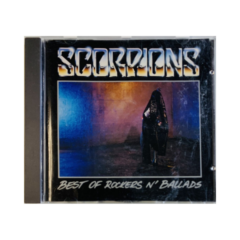Scorpions CD Best of rockers n’ ballads  kansi EX levy EX Käytetty CD