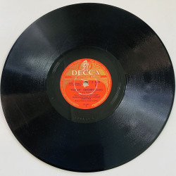 Mantovani and his concert orchestra Gramofonilevy "Warsaw" Concerto / "Warsaw" Concerto (contd.)  kansi paperikansi/muovitasku l