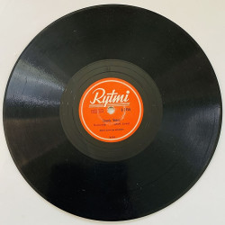 Theel Henry / Matti Jurva Gramofonilevy Tähti syysyössä / Kaunis Veera  kansi paperikansi/muovitasku levy VG savikiekko gramofon