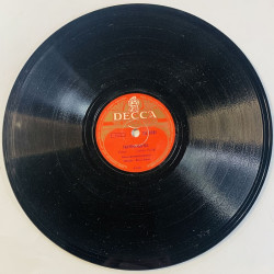 Decca-konserttiorkesteri Gramofonilevy Itävallan kyläpääskyset / Talvimyrskyjä  kansi paperikansi/muovitasku levy VG savikiekko 
