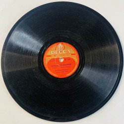 Decca-konserttiorkesteri Gramofonilevy Itävallan kyläpääskyset / Talvimyrskyjä  kansi paperikansi/muovitasku levy VG savikiekko 