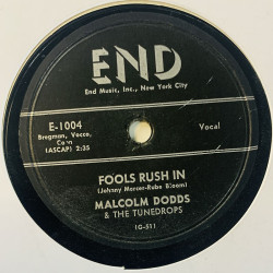 Dodds Malcolm & The Tunedrops Gramofonilevy Fools rush in / Can’t you see  kansi paperikansi/muovitasku levy G+ savikiekko gramo