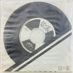 Fabrics käytetty 7” kuvakannella Factory / I’ve not been eating  kansi EX levy EX käytetty vinyylisingle PS