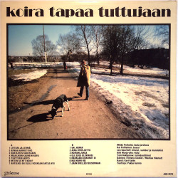 Perkoila Mikko 1982 JHN 2073 Koira tapaa tuttujaan Begagnat LP