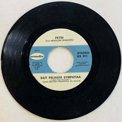 Petri vinyylisingle Angie / Sait Pelkkää Sympatiaa  kansi Ei kuvakantta levy VG+ vinyylisingle