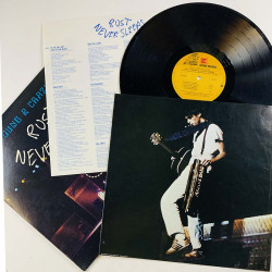 Neil Young & Crazy Horse LP Rust never sleeps  kansi EX- levy EX Käytetty LP