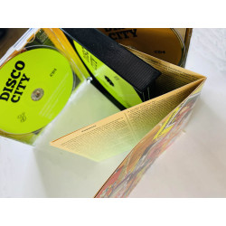 Nummisuutarit, Pentti Puntti, Meiju ym. CD Disco City 4CD  kansi EX levy EX Käytetty CD