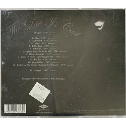 Kwan Käytetty CD The die is cast  kansi EX levy EX Käytetty CD