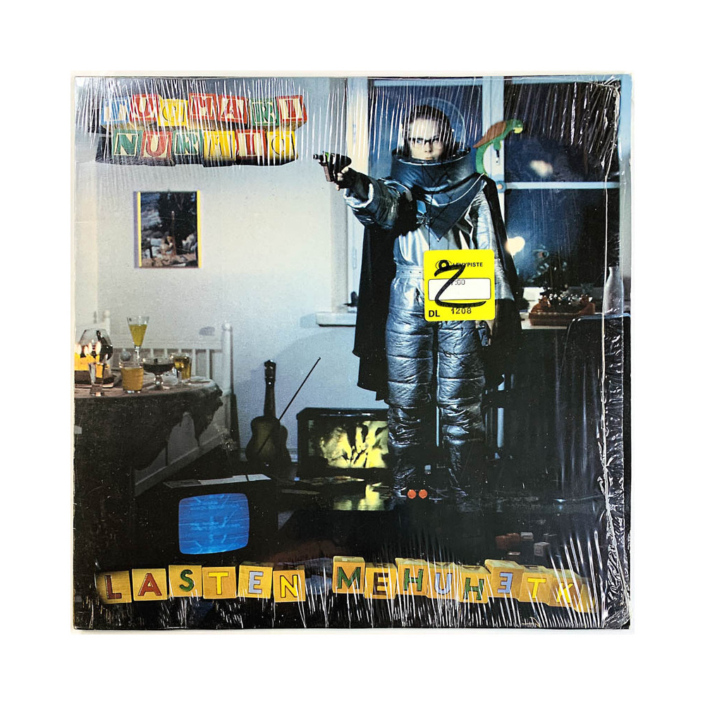 Tuomari Nurmio LP Lasten mehuhetki  kansi EX levy EX Käytetty LP