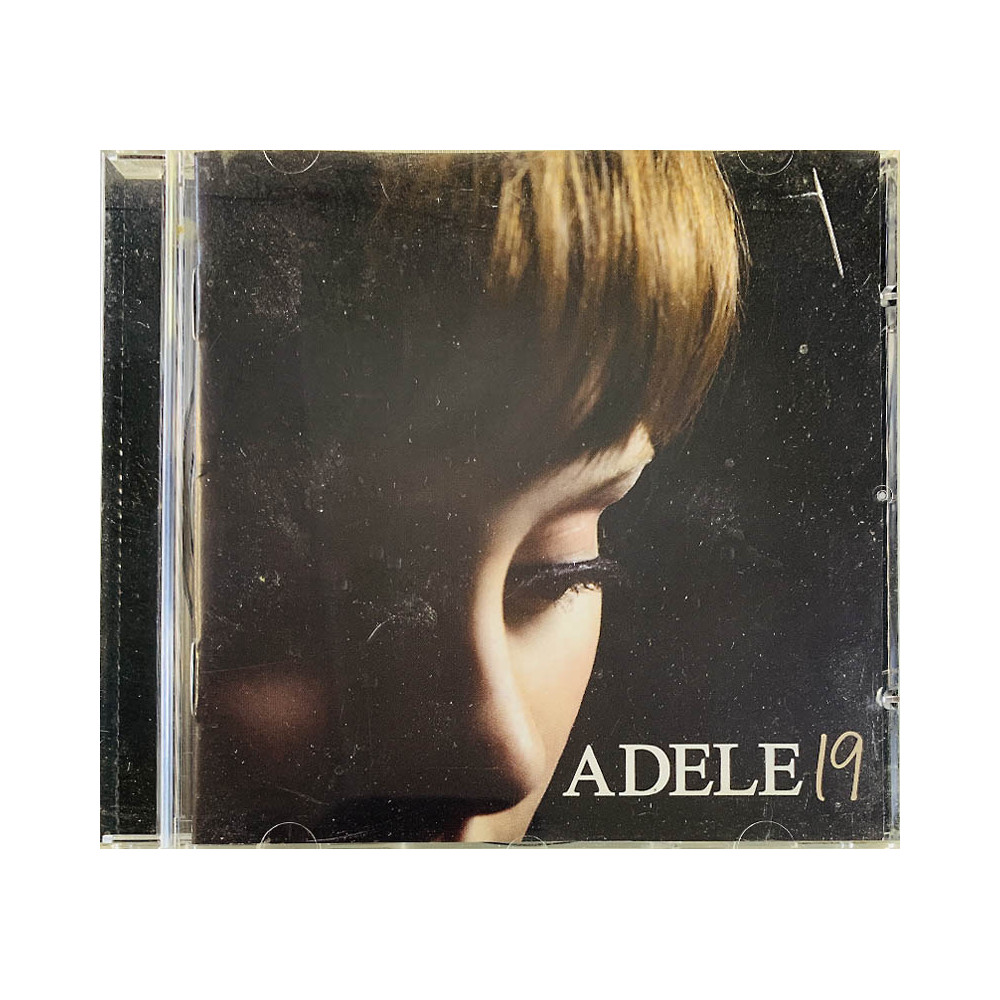 Adele Käytetty CD 19  kansi EX levy EX Käytetty CD