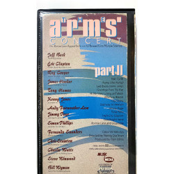 Eric Clapton, Steve Winwood, Jimmy Page ym.: The Arms Concert part II kansipaperi EX VHS-kasetin kunto EX VHS video