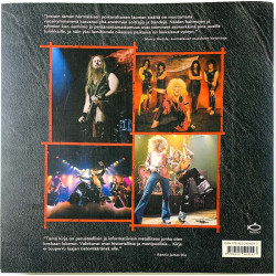 Heavy Metal raskaan musiikin pioneerit 2010 ISBN 978-952-240-054-3 Daniel Bukszpan Käytetty kirja