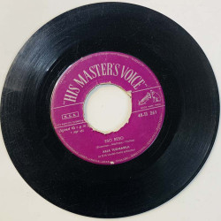 Tuomarila Arja vinyl single Eso Beso / Kahden Bossa Nova  kansi Ei kuvakantta levy G+ käytetty vinyylisingle