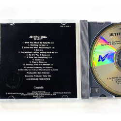 Jethro Tull Käytetty CD Benefit kansivihko EX- CD:n kunto EX Käytetty CD