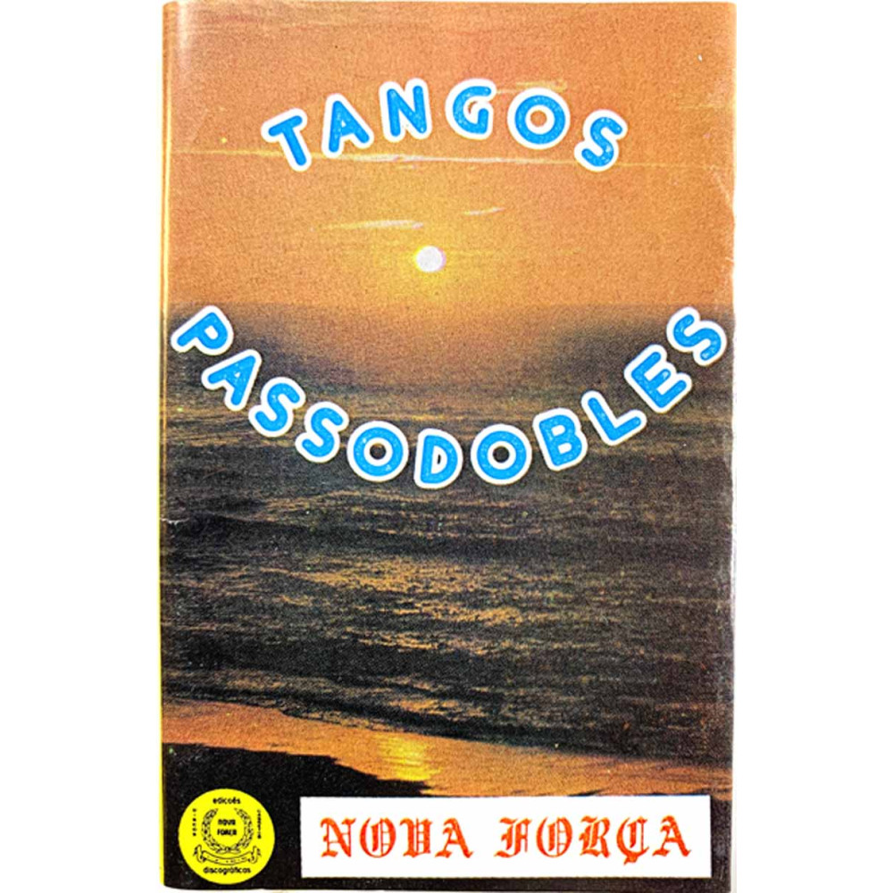 Tangos E Passodobles: Tangos e Passodobles kansipaperi EX , musiikkikasetin kunto EX kasetti