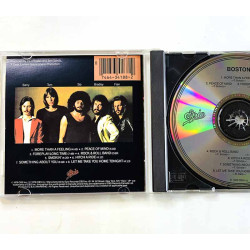Boston CD Boston -76  kansi VG+ levy EX Käytetty CD