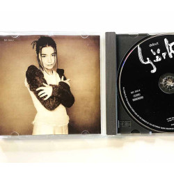 Björk CD Debut  kansi EX- levy VG Käytetty CD