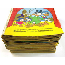 Aku Ankka 1972 1-3, 5-16, 18-26, 28, 30-52 vajaa vuosikerta 1972 48 mumeroa, puuttuvat 4,17,27,29 aikakauslehti