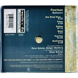 Solitaire Käytetty CD-levy Fearless  kansi EX levy EX Käytetty CD