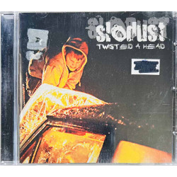 Slodust CD Twisted Ahead  kansi EX levy EX Käytetty CD