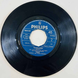 Fredi Käytetty 7” ei kuvakantta Rakkauden sinfonia / Muukalainen  kansi Ei kuvakantta levy VG+ käytetty vinyylisingle