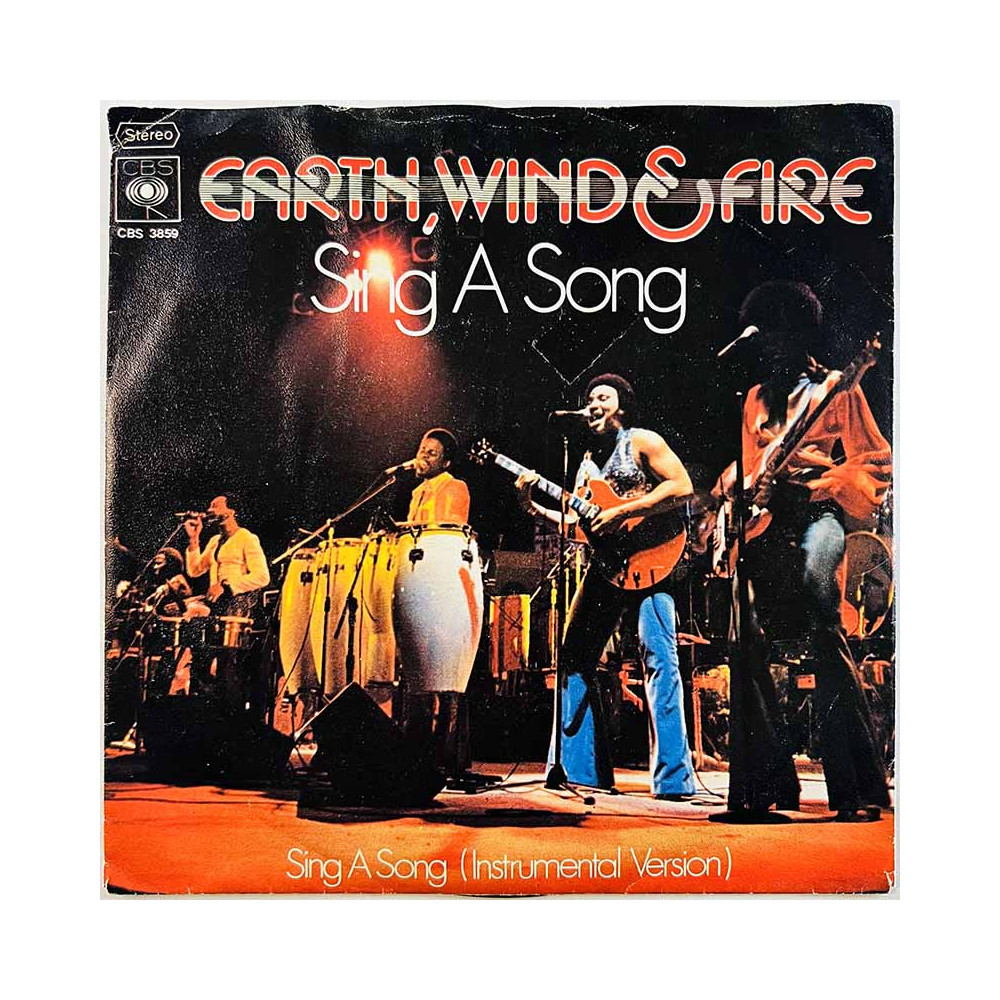 Earth Wind & Fire käytetty 7” kuvakannella Sing a song / instrumental version  kansi VG+ levy EX käytetty vinyylisingle PS