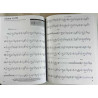 Drum chart hits - nuottikirja : 30 transcriptions of popular songs - Något använd bok
