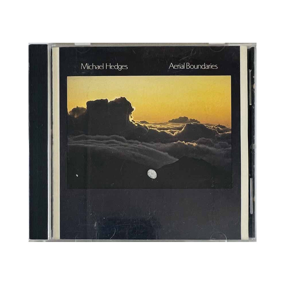 Hedges Michael CD Aerial Boundaries  kansi EX levy EX Käytetty CD