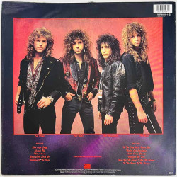 Winger LP In the heart of the young  kansi VG- levy EX Käytetty LP