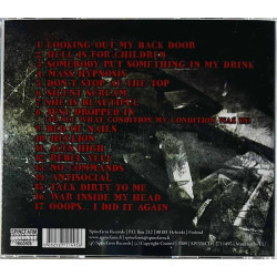 Children Of Bodom CD Skeletons In The Closet  kansi EX levy EX Käytetty CD