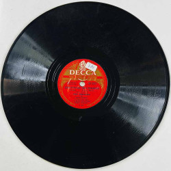 Junkkarinen Erkki Gramofonilevy Etsin ystävää joka ymmärtää / Hetken lapsi  kansi paperikansi/muovitasku levy VG savikiekko