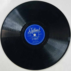 Junkkarinen Erkki Gramofonilevy Syksyn lapsi / Harhakuva  kansi paperikansi/muovitasku levy VG savikiekko