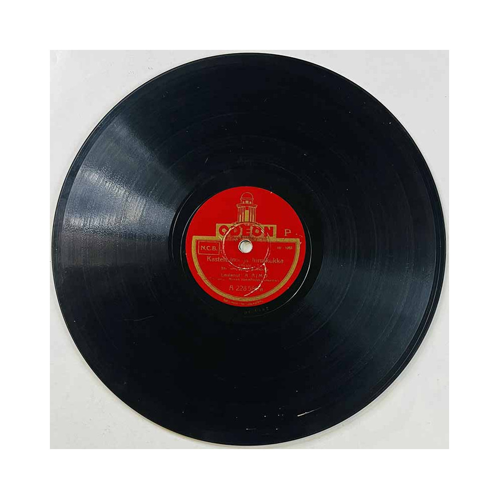 A. Aimo / Georg Malmsten Gramofonilevy Kastehelmi ja lumikukka / Toivoton rakkaus  kansi paperikansi/muovitasku levy VG- savikie