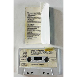 Hurriganes Musiikkikasetti Sixteen golden greats  kansi VG- kasetti VG- käytetty kasetti