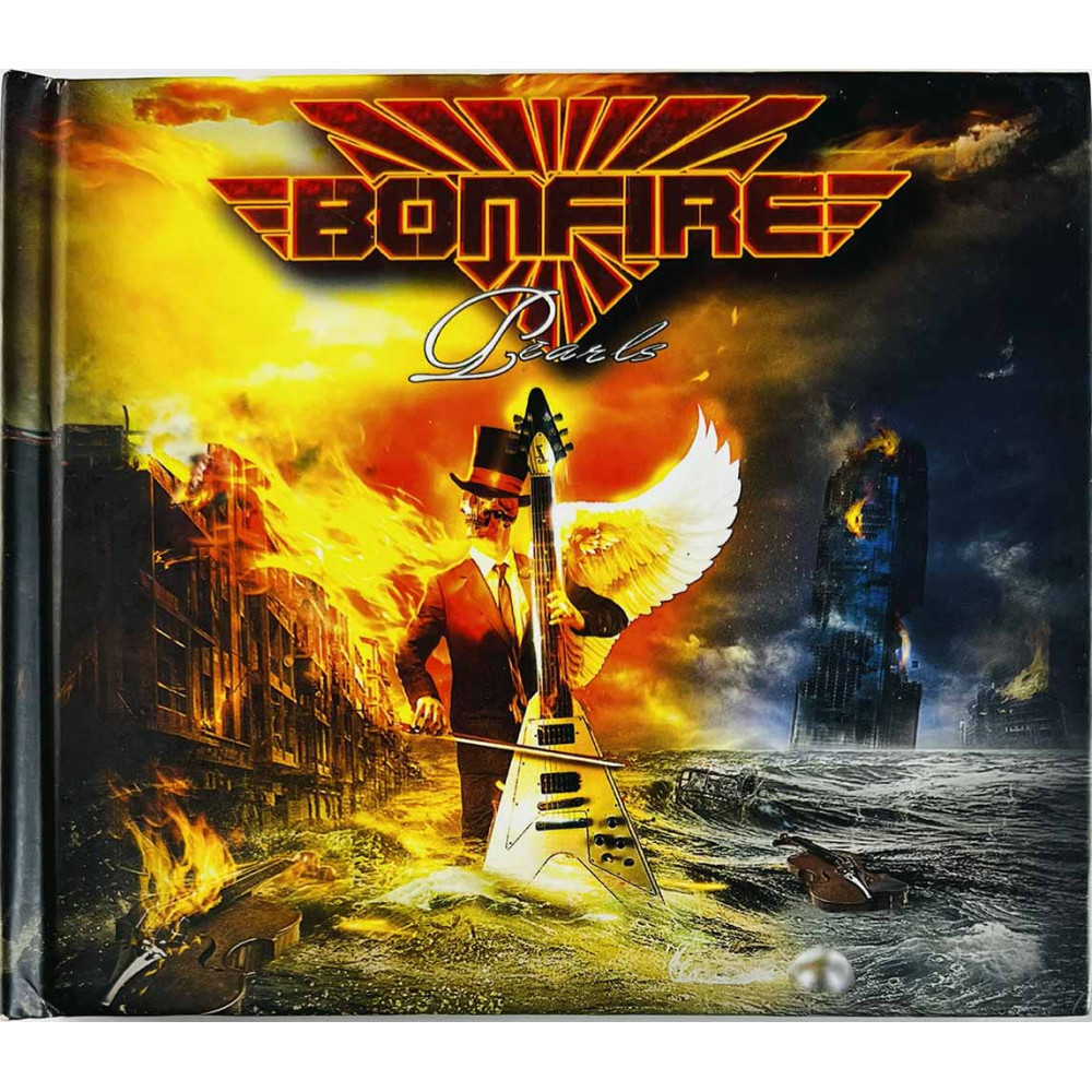 Bonfire CD Pearls 2CD  kansi EX levy VG Käytetty CD