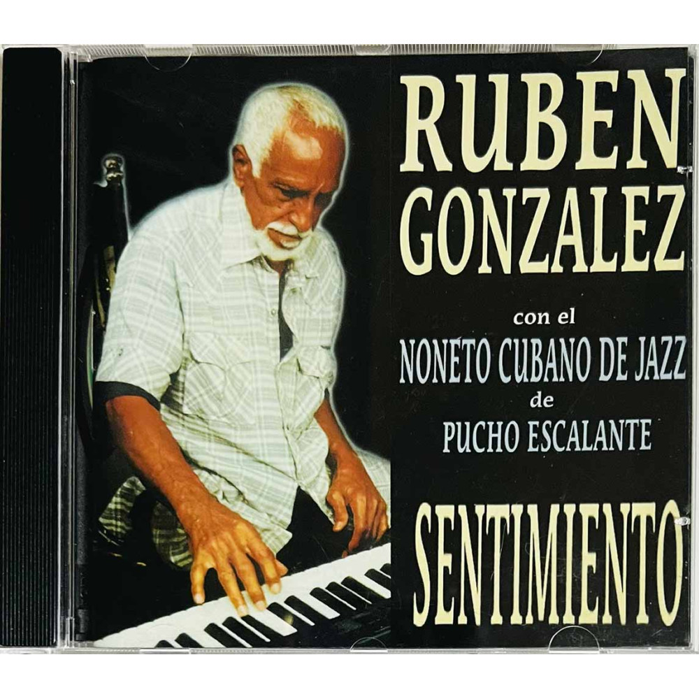González Rubén CD Sentimiento  kansi EX levy EX Käytetty CD
