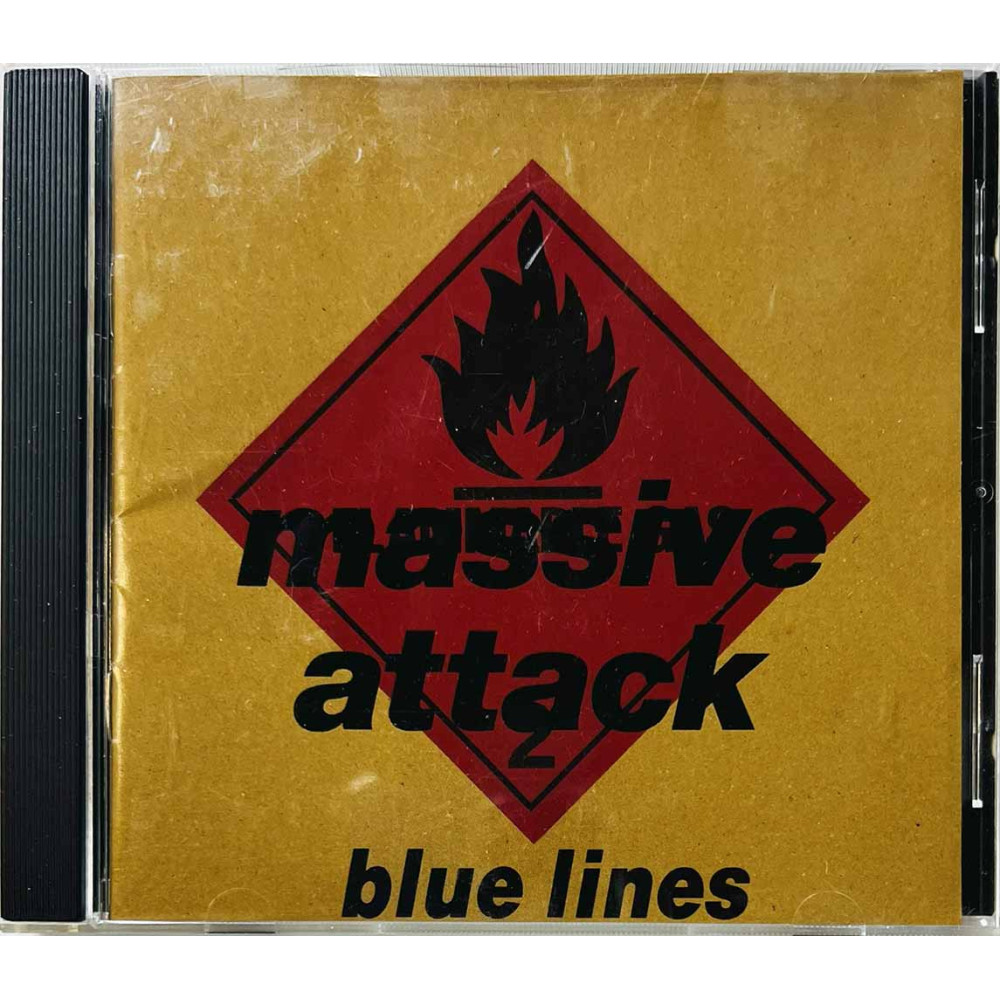 Massive Attack CD Blue lines  kansi EX levy EX Käytetty CD