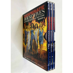 DVD - TV sarja Täydelliset Naiset DVD Desperate Housewives kausi 4 5DVD  kansi EX levy EX Käytetty DVD