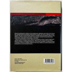 Tom Jones elämänkerta 2001 ISBN 951-887-228-7 Robin Eggar - Suomentanut Heidi Nieminen Käytetty kirja