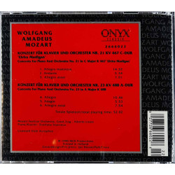 Mozart CD Konzert Für Klavier  kansi EX levy EX Käytetty CD