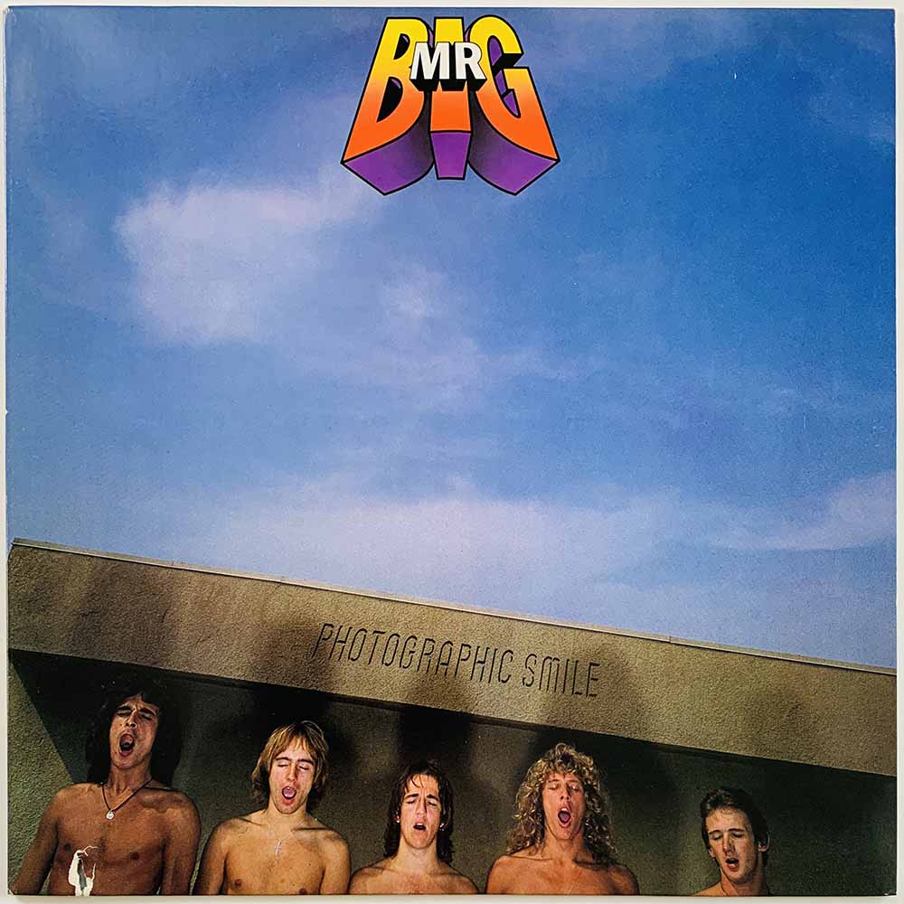 Mr. Big ( Siis Englannin Mr. Big ) LP Photographic Smile  kansi EX levy EX Käytetty LP