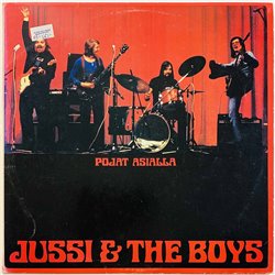 Jussi & The Boys LP Pojat Asialla  kansi VG levy VG- Käytetty LP